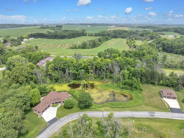 14086 St Andrews DRIVE, Valders, WI 54245