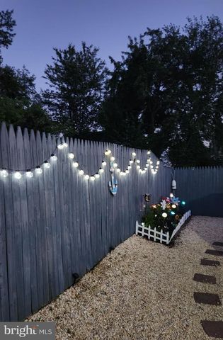 2458 WILLIAMSON CT, Bensalem, PA 19020