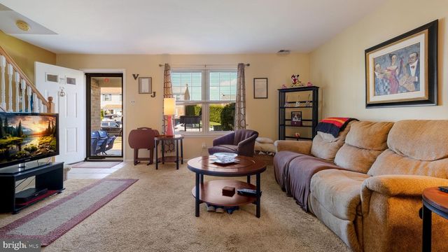 2458 WILLIAMSON CT, Bensalem, PA 19020