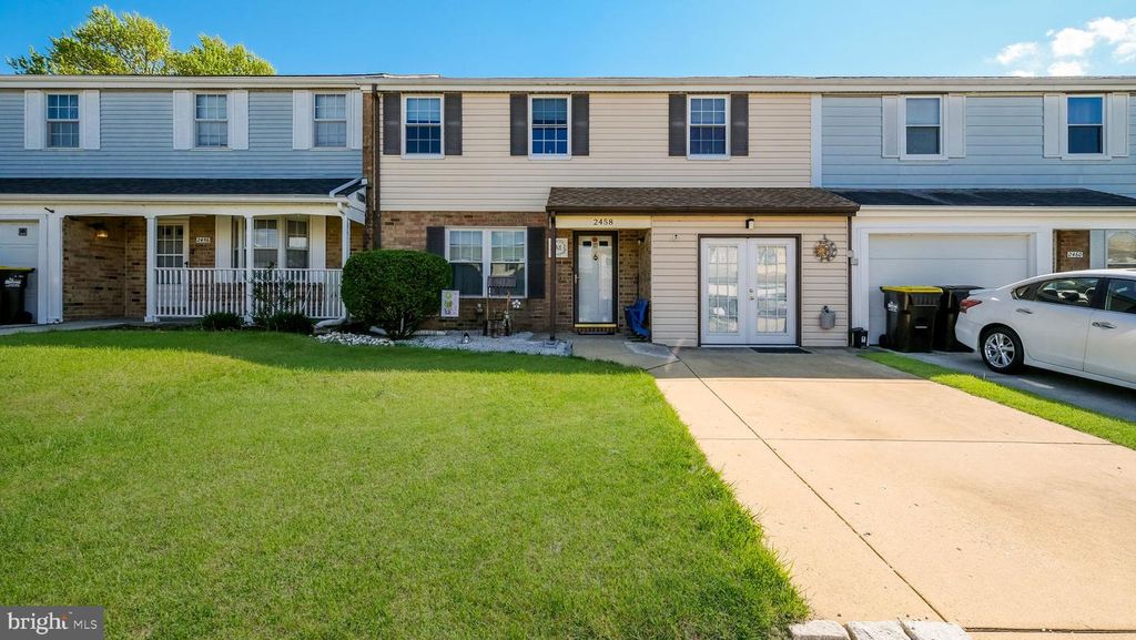 2458 WILLIAMSON CT, Bensalem, PA 19020