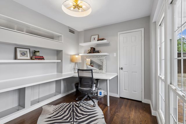 9469 Gatetrail Drive, Dallas, TX 75238