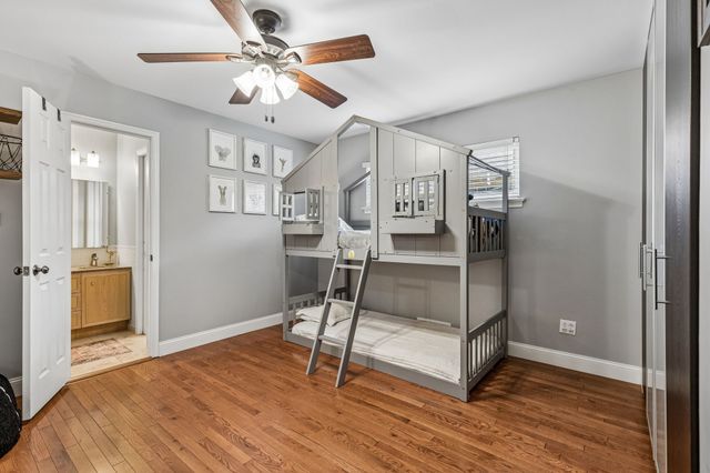 9469 Gatetrail Drive, Dallas, TX 75238