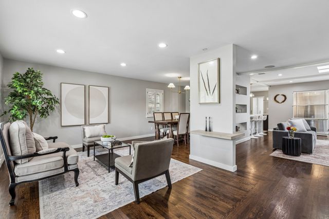 9469 Gatetrail Drive, Dallas, TX 75238