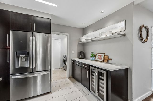 9469 Gatetrail Drive, Dallas, TX 75238