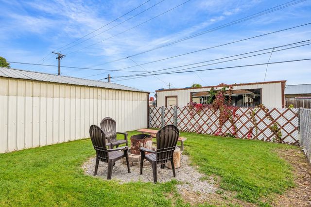 1526 E Dalke Ave, Spokane, WA 99208