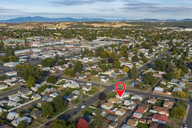 1526 E Dalke Ave, Spokane, WA 99208