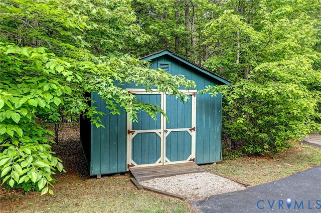 2965 Stone Creek Dr, Goochland, VA 23153
