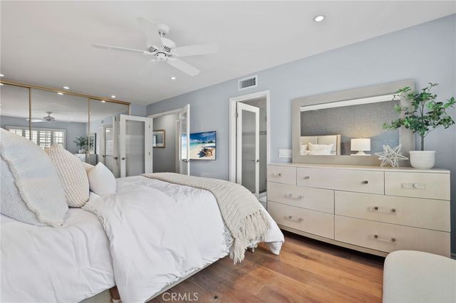 328 Regatta Way, Seal Beach, CA 90740