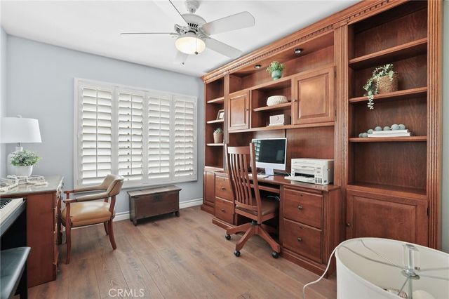 328 Regatta Way, Seal Beach, CA 90740