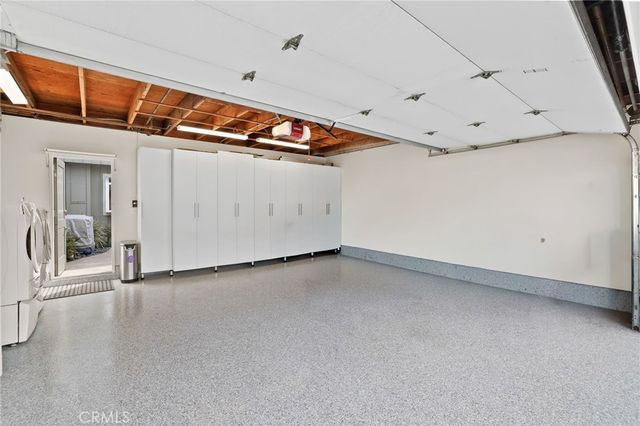 328 Regatta Way, Seal Beach, CA 90740