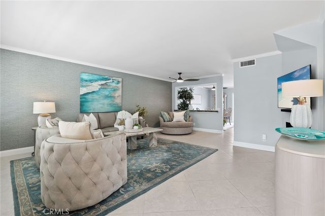 328 Regatta Way, Seal Beach, CA 90740