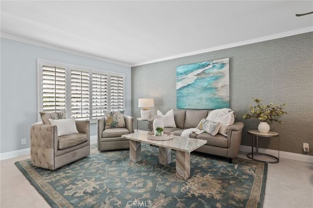 328 Regatta Way, Seal Beach, CA 90740