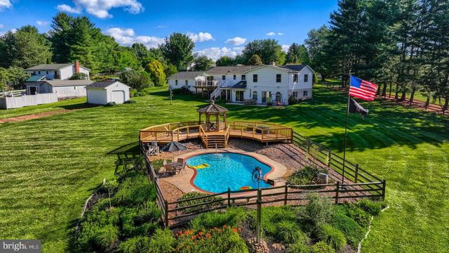 895 SEVERN CT, Sykesville, MD 21784