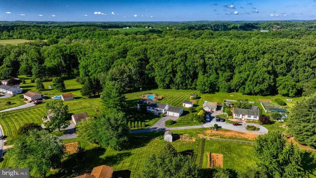 895 SEVERN CT, Sykesville, MD 21784