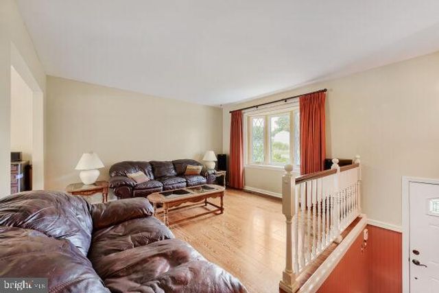 895 SEVERN CT, Sykesville, MD 21784