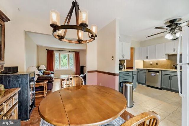 895 SEVERN CT, Sykesville, MD 21784