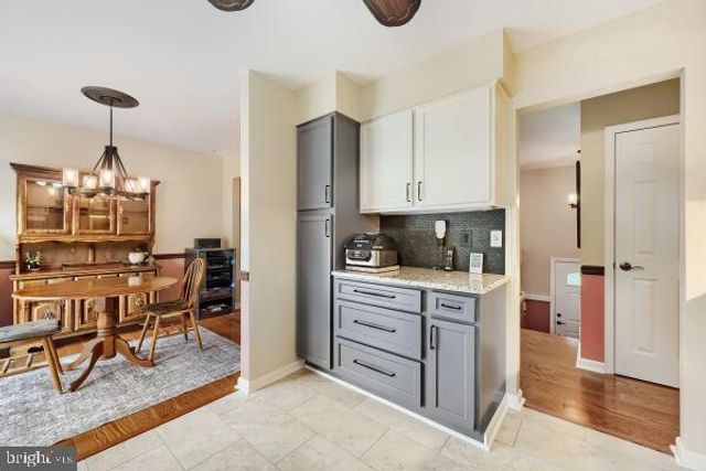 895 SEVERN CT, Sykesville, MD 21784