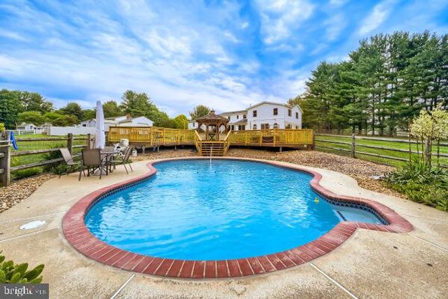 895 SEVERN CT, Sykesville, MD 21784