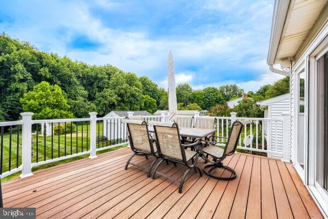 895 SEVERN CT, Sykesville, MD 21784