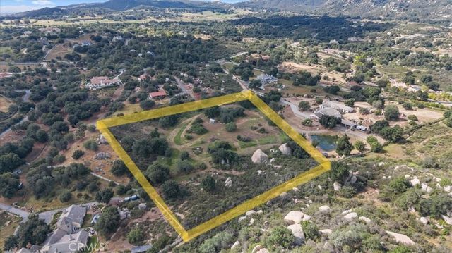 0 Calle Los Pericos, Murrieta, CA 92562