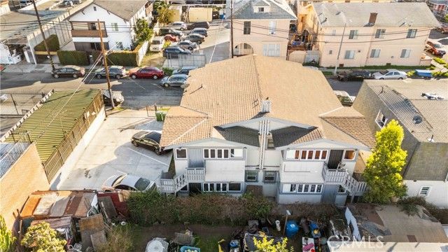 1425 W 18th St., Los Angeles, CA 90006