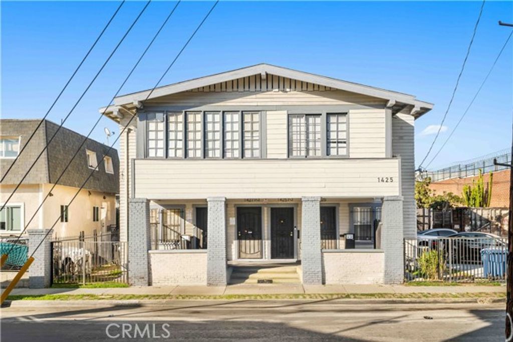 1425 W 18th St., Los Angeles, CA 90006