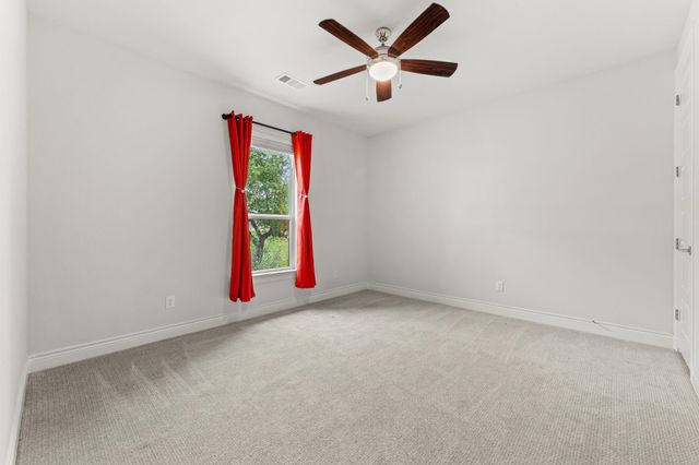 705 Spicewood Trails DR, Spicewood, TX 78669