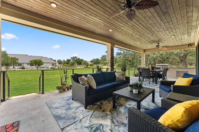 705 Spicewood Trails DR, Spicewood, TX 78669