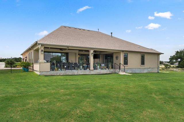 705 Spicewood Trails DR, Spicewood, TX 78669