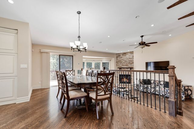 8167 W Brookside Court, Palos Park, IL 60464