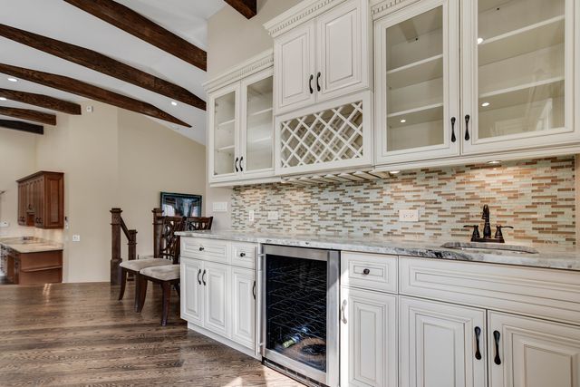 8167 W Brookside Court, Palos Park, IL 60464