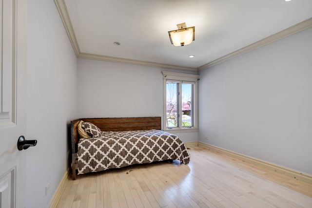 8167 W Brookside Court, Palos Park, IL 60464