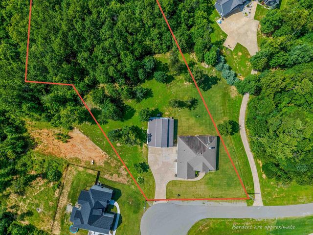 3985 BENT TREE, Benton, AR 72019