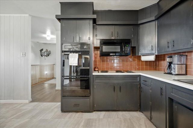 1960 US-84, Littlefield, TX 79339