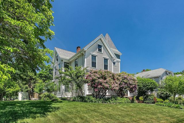 94 Pleasant Street, Mansfield, MA 02048