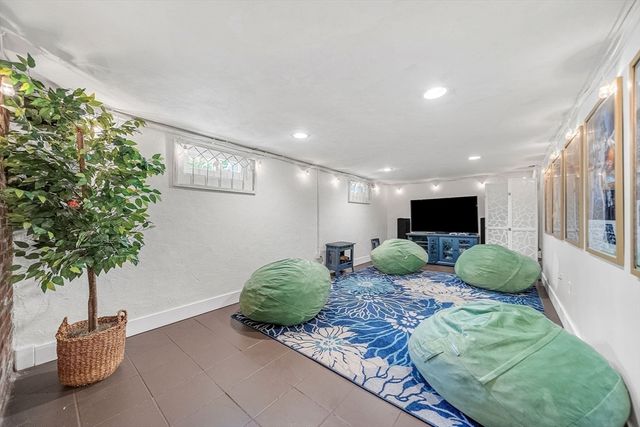 94 Pleasant Street, Mansfield, MA 02048