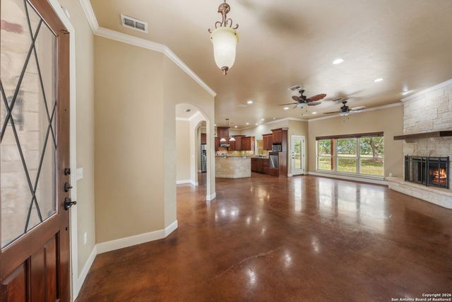 130 Rhum Rd, Kerrville, TX 78028