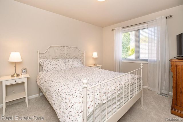 14278 Larkspur Drive, Shelby Twp, MI 48315