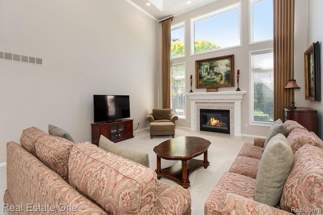 14278 Larkspur Drive, Shelby Twp, MI 48315