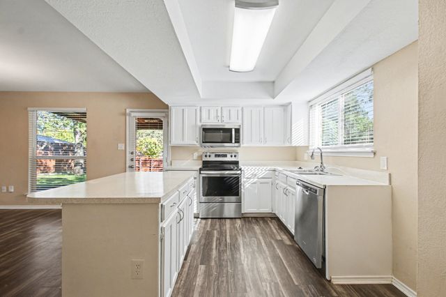 4907 Sagebrush Court, Arlington, TX 76017