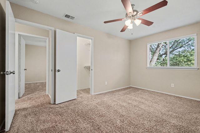 4907 Sagebrush Court, Arlington, TX 76017