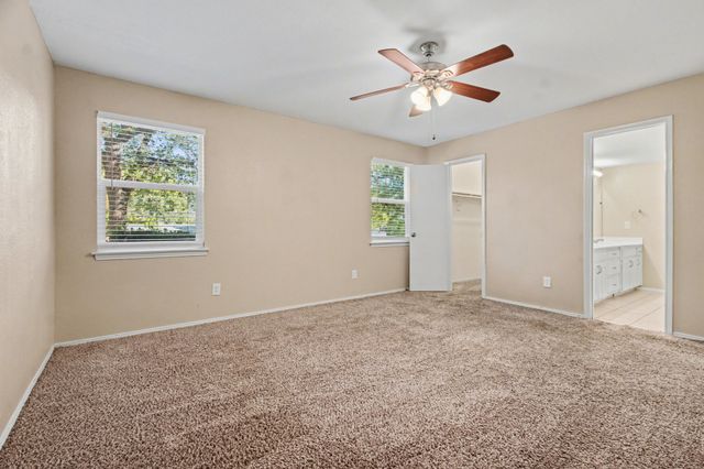 4907 Sagebrush Court, Arlington, TX 76017