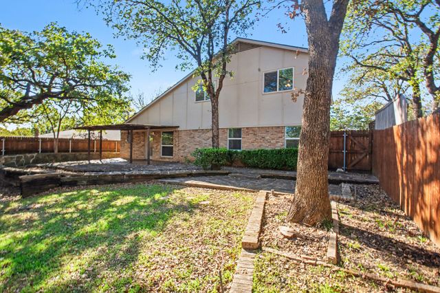 4907 Sagebrush Court, Arlington, TX 76017