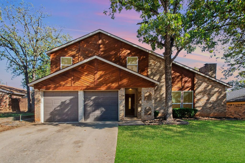 4907 Sagebrush Court, Arlington, TX 76017
