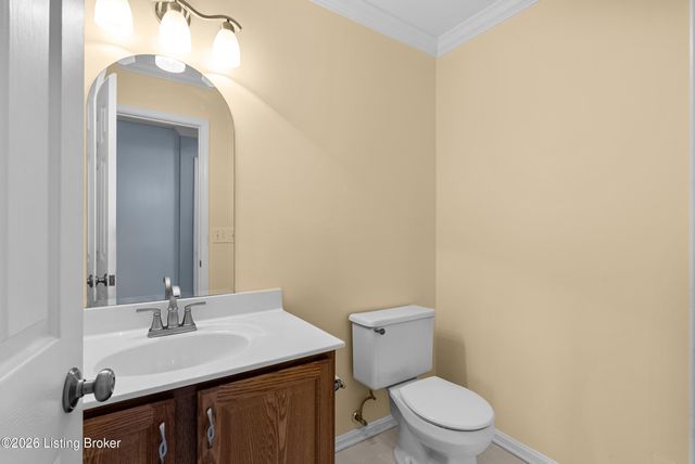 4604 Dove Lake Ct, Louisville, KY 40299