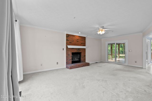 4604 Dove Lake Ct, Louisville, KY 40299