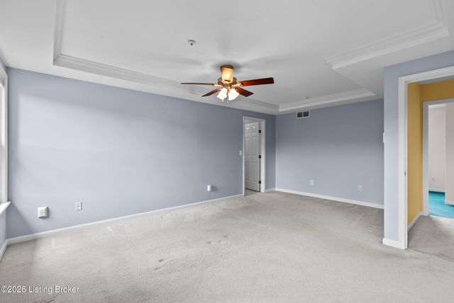 4604 Dove Lake Ct, Louisville, KY 40299