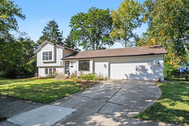 1931 Lonsdale Drive NE, Grand Rapids, MI 49503