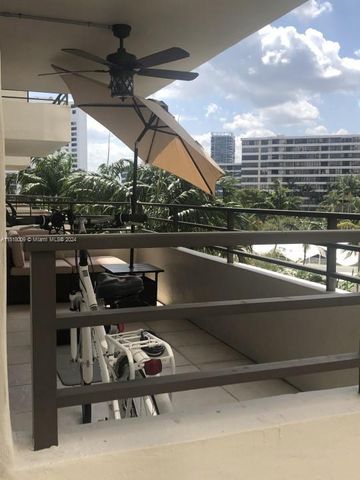 2500 Parkview Dr 618, Hallandale Beach, FL 33009