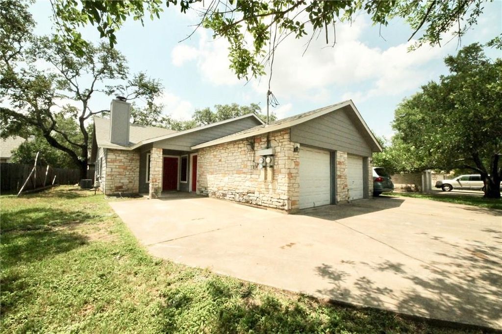 521 Luther DR B, Georgetown, TX 78628